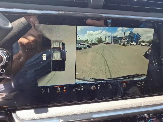 2026 GMC Sierra 2500HD AT4 - Photo 12