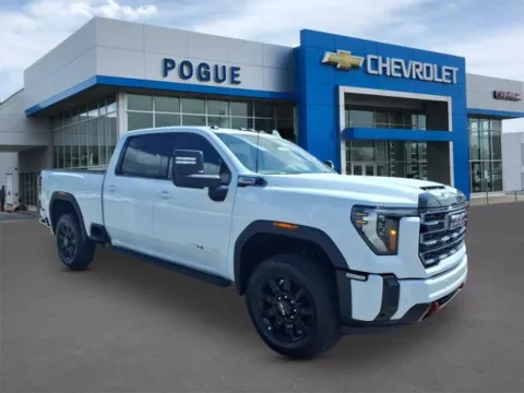 White 2026 GMC Sierra 2500 HD AT4 for sale in Powderly, KY