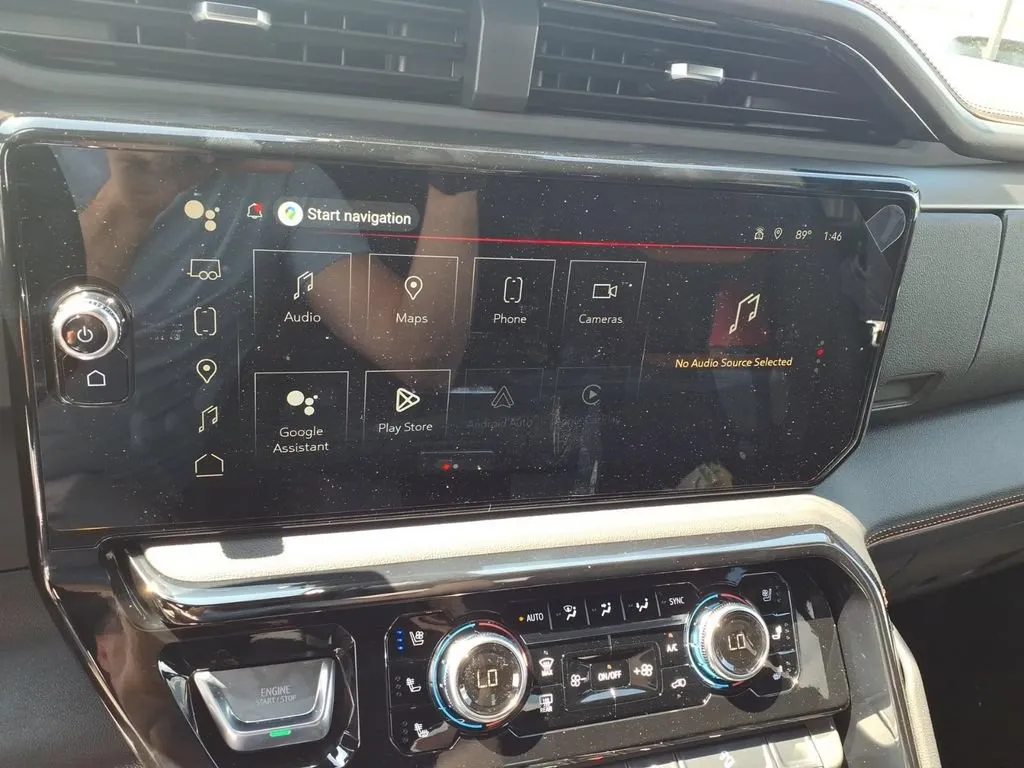 2026 GMC Sierra 2500HD AT4 - Photo 11