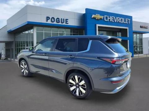 Another view of 2025 Mitsubishi Outlander SE for sale in Powderly, KY at Pogue Chevrolet, INC.