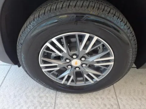 More photos of 2026 Chevrolet Traverse LT at Pogue Chevrolet, INC., KY