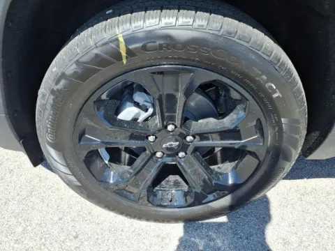 More photos of 2026 Chevrolet Equinox LT at Pogue Chevrolet, INC., KY