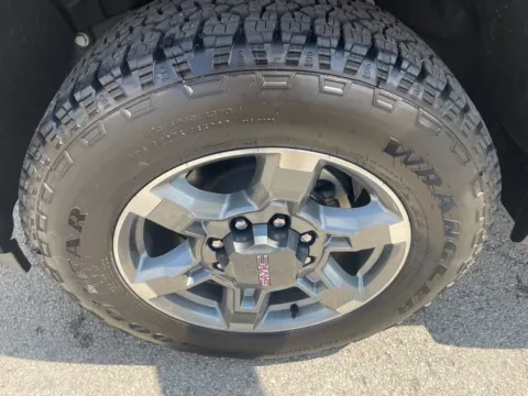 More photos of 2026 GMC Sierra 2500HD SLT at Pogue Chevrolet, INC., KY