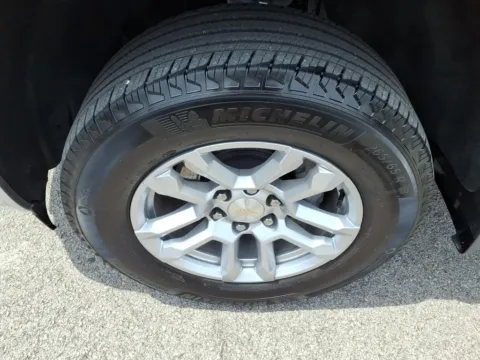 More photos of 2023 Chevrolet Silverado 1500 LT at Pogue Chevrolet, INC., KY