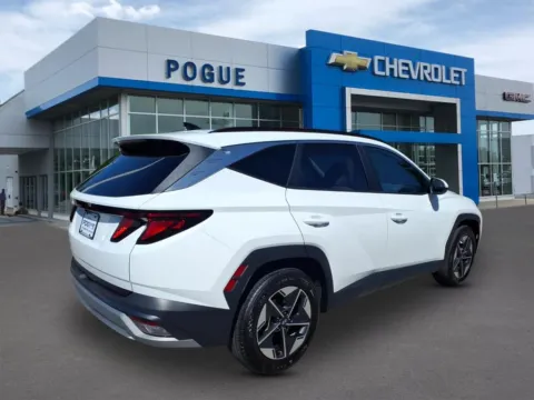 Photos of 2025 Hyundai Tucson SEL for sale in Powderly, KY at Pogue Chevrolet, INC.