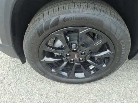More photos of 2026 GMC Terrain FWD Elevation at Pogue Chevrolet, INC., KY