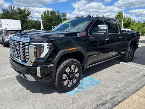 More photos of 2026 GMC Sierra 2500HD Denali at Pogue Chevrolet, INC., KY