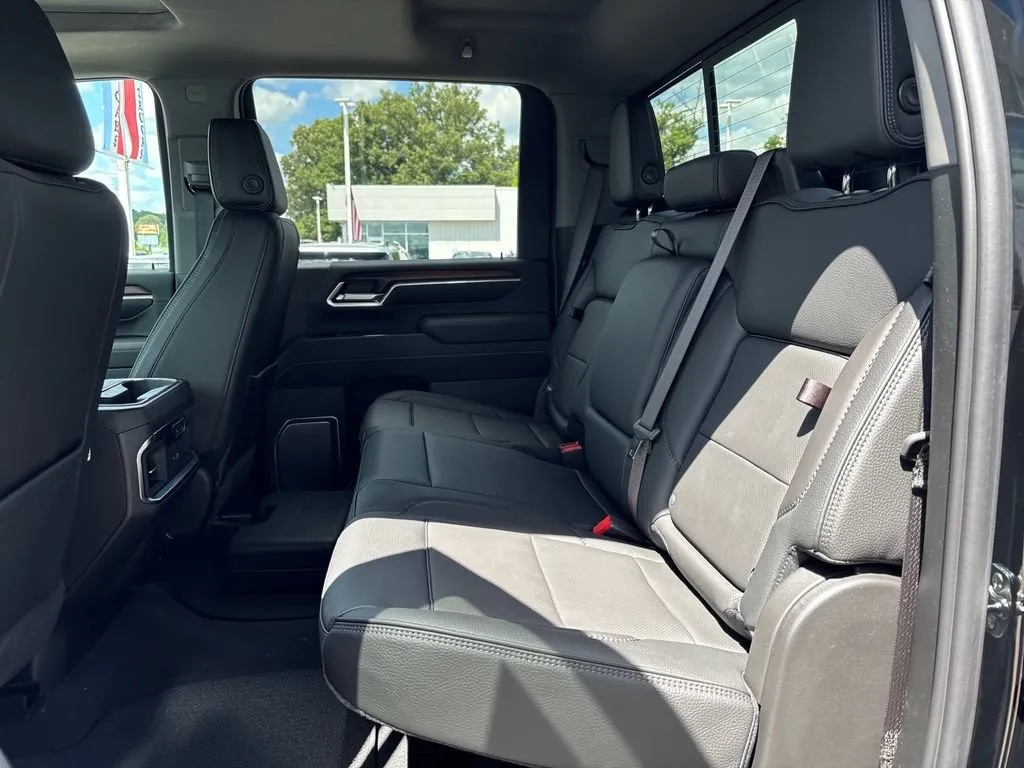 2026 GMC Sierra 2500HD Denali - Photo 12