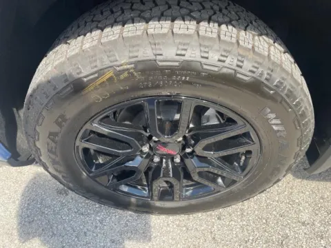 More photos of 2026 GMC Sierra 1500 Elevation at Pogue Chevrolet, INC., KY