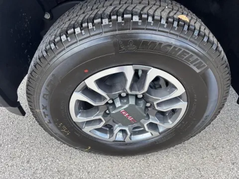 More photos of 2026 GMC Sierra 2500 HD SLT at Pogue Chevrolet, INC., KY