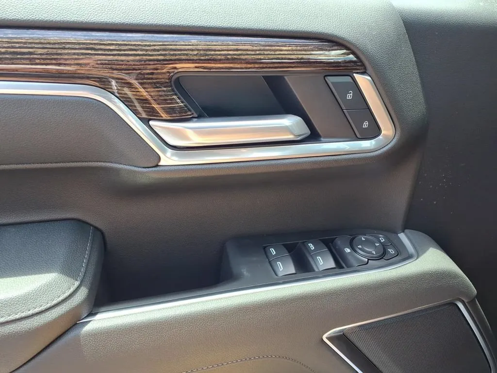 2026 GMC Sierra 1500 SLE - Photo 14