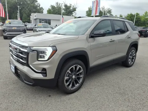 More photos of 2026 GMC Terrain FWD Elevation at Pogue Chevrolet, INC., KY
