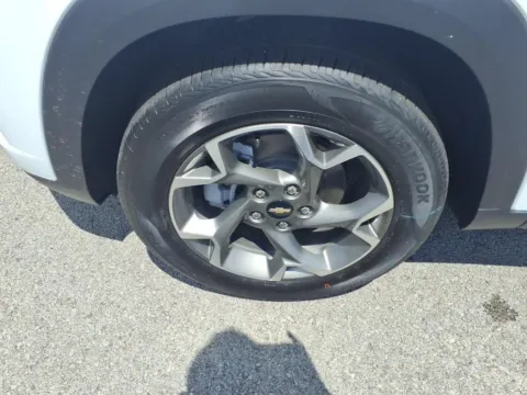 More photos of 2026 Chevrolet Trax LT at Pogue Chevrolet, INC., KY
