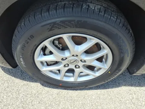 More photos of 2023 Chrysler Pacifica Touring at Pogue Chevrolet, INC., KY