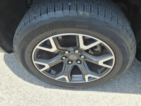 More photos of 2024 Jeep Wagoneer L Series III at Pogue Chevrolet, INC., KY