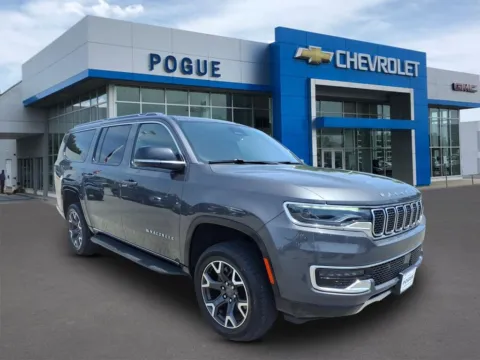 Gray 2024 Jeep Wagoneer L Series III for sale in Powderly, KY