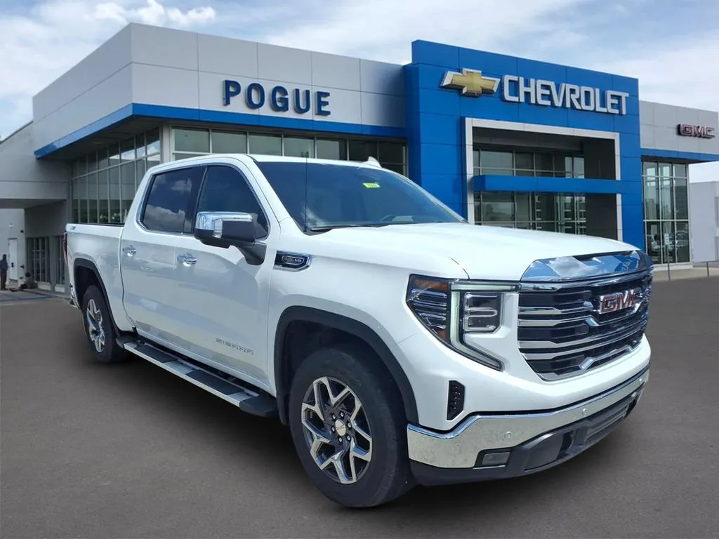 White 2026 GMC Sierra 1500 SLT for sale in Powderly, KY
