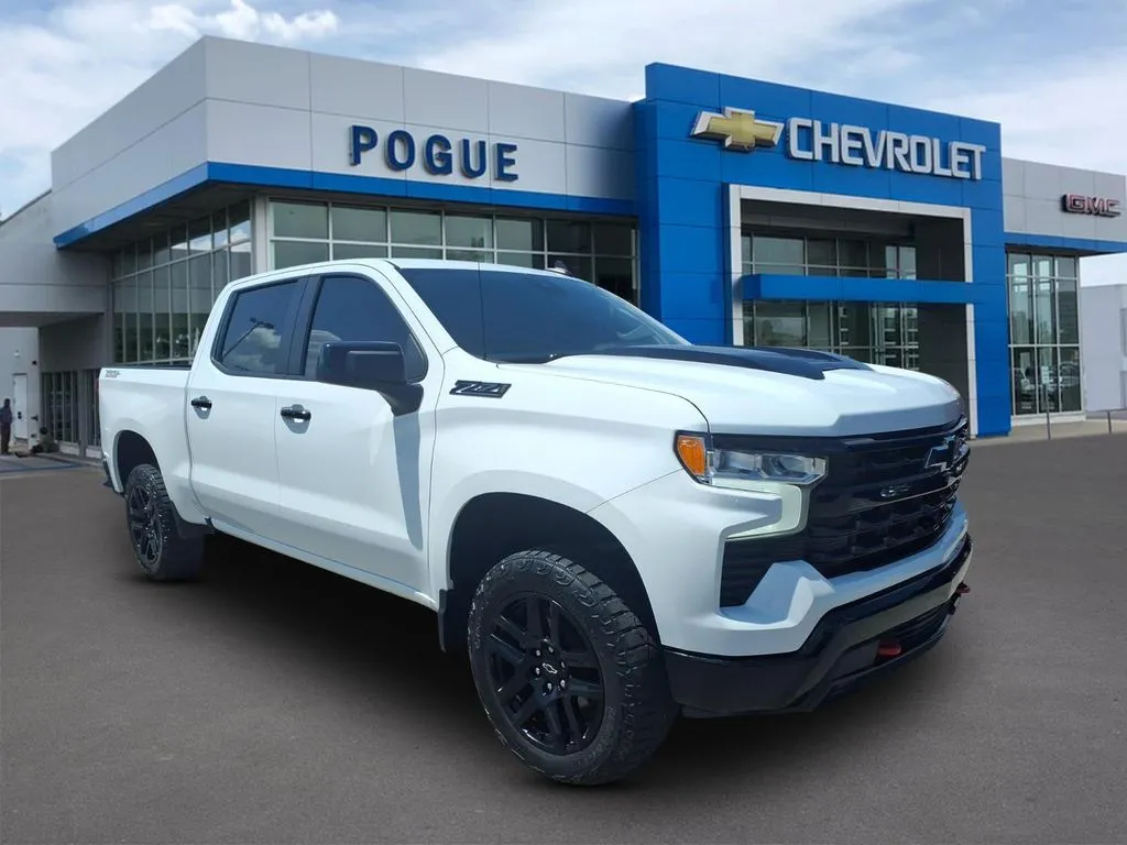 White 2023 Chevrolet Silverado 1500 LT Trail Boss for sale in Powderly, KY