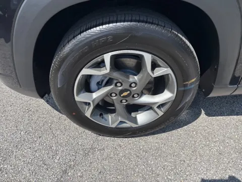 More photos of 2026 Chevrolet Trax LT at Pogue Chevrolet, INC., KY