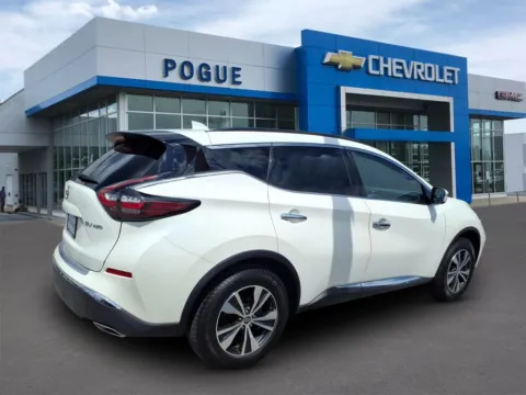 Photos of 2024 Nissan Murano SV for sale in Powderly, KY at Pogue Chevrolet, INC.