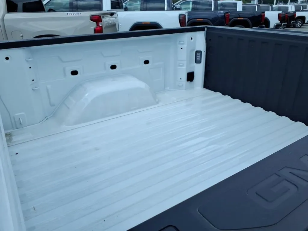 2026 GMC Sierra 1500 Pro - Photo 15
