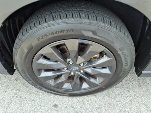 More photos of 2025 Subaru Outback Onyx Edition at Pogue Chevrolet, INC., KY