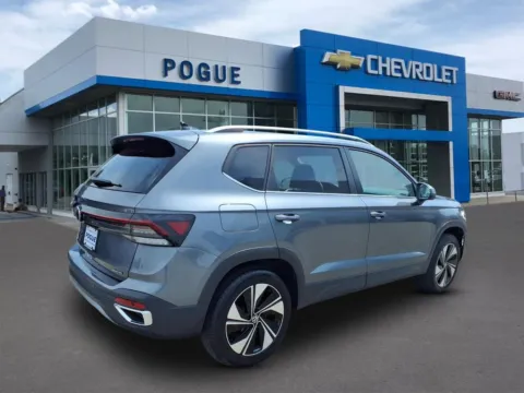 Photos of 2025 Volkswagen Taos 1.5T SE for sale in Powderly, KY at Pogue Chevrolet, INC.