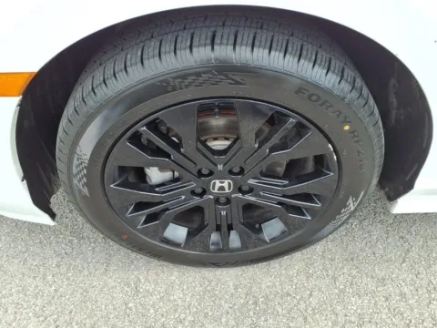 More photos of 2025 Honda Odyssey Sport-L at Pogue Chevrolet, INC., KY