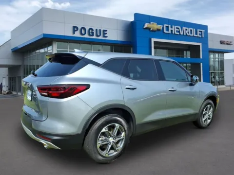 Photos of 2023 Chevrolet Blazer LT for sale in Powderly, KY at Pogue Chevrolet, INC.