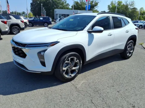 More photos of 2026 Chevrolet Trax LT at Pogue Chevrolet, INC., KY