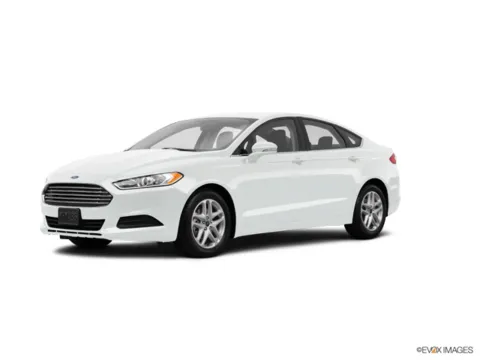 White 2015 Ford Fusion SE for sale in Powderly, KY