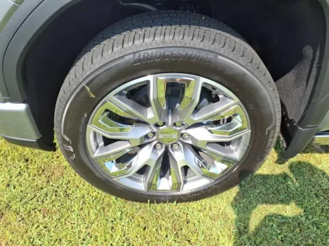 More photos of 2026 GMC Sierra 1500 Denali at Pogue Chevrolet, INC., KY