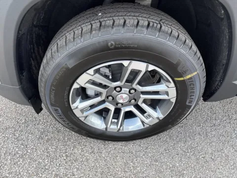 More photos of 2026 GMC Terrain FWD Elevation at Pogue Chevrolet, INC., KY