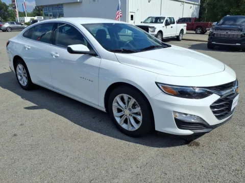 White 2025 Chevrolet Malibu LT for sale in Powderly, KY