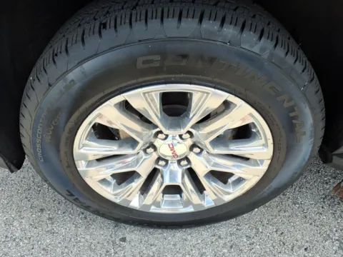 More photos of 2025 GMC Yukon Denali at Pogue Chevrolet, INC., KY