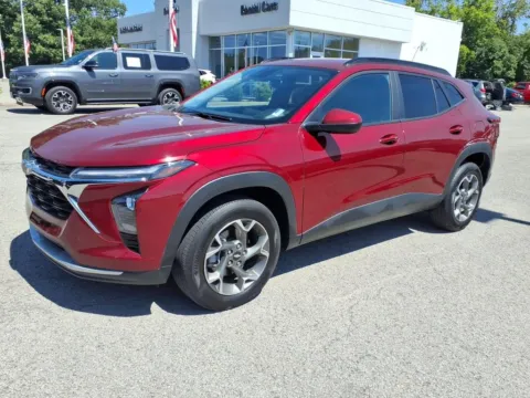 More photos of 2025 Chevrolet Trax LT at Pogue Chevrolet, INC., KY