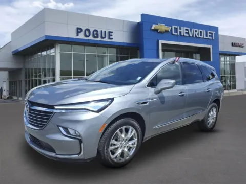 More photos of 2023 Buick Enclave Essence at Pogue Chevrolet, INC., KY
