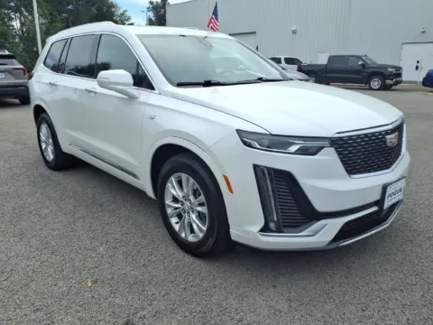 White 2024 Cadillac XT6 Luxury for sale in Powderly, KY