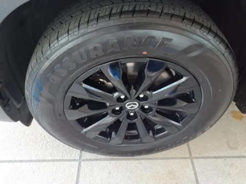 More photos of 2025 Mazda CX-50 2.5 S Preferred Package at Pogue Chevrolet, INC., KY