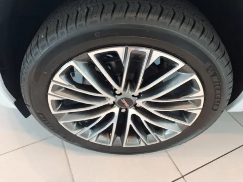More photos of 2027 GMC Terrain AWD Denali at Pogue Chevrolet, INC., KY