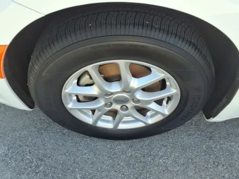 More photos of 2022 Chrysler Pacifica Touring L at Pogue Chevrolet, INC., KY