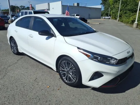 White 2022 Kia Forte GT-Line for sale in Powderly, KY