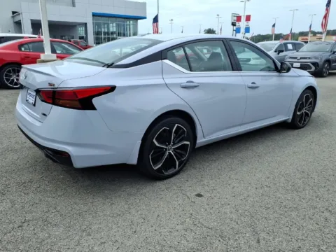 Photos of 2025 Nissan Altima 2.5 SR for sale in Powderly, KY at Pogue Chevrolet, INC.