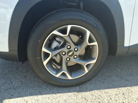 More photos of 2026 Chevrolet Trax LT at Pogue Chevrolet, INC., KY