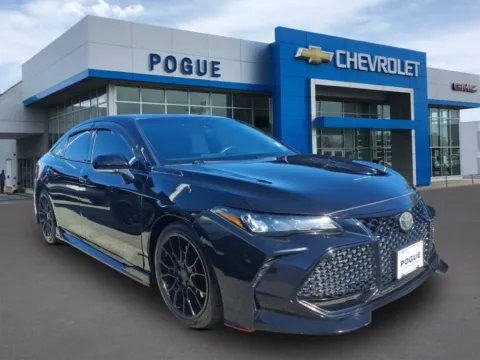 Black 2021 Toyota Avalon TRD for sale in Powderly, KY