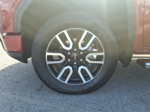 More photos of 2024 GMC Sierra 1500 AT4 at Pogue Chevrolet, INC., KY