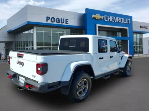 Photos of 2022 Jeep Gladiator Rubicon for sale in Powderly, KY at Pogue Chevrolet, INC.