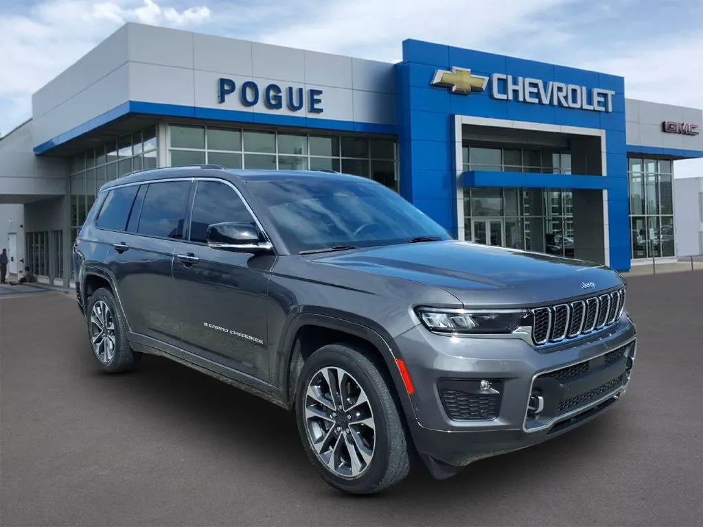Gray 2023 Jeep Grand Cherokee L Overland for sale in Powderly, KY