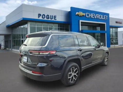 Photos of 2023 Jeep Grand Cherokee L Limited for sale in Powderly, KY at Pogue Chevrolet, INC.