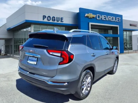 Photos of 2024 GMC Terrain SLT for sale in Powderly, KY at Pogue Chevrolet, INC.